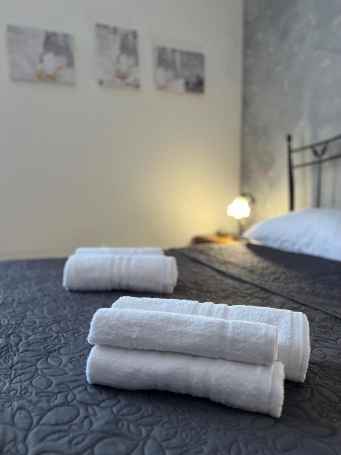 Casa Vacanze "Sautufao" Santa Venerina Eksteriør bilde