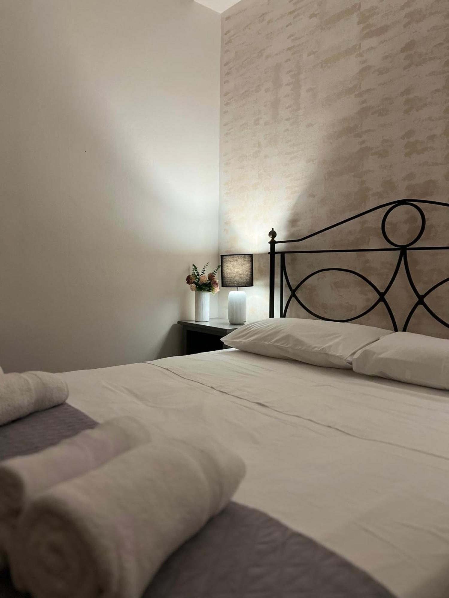 Casa Vacanze "Sautufao" Santa Venerina Eksteriør bilde